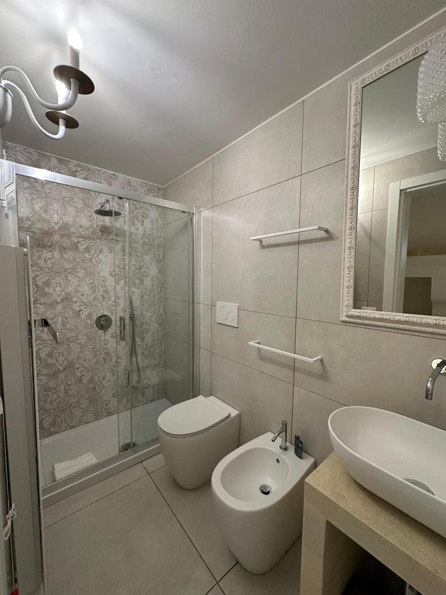 Palazzo Alma Luxury Rooms Казарано Экстерьер фото