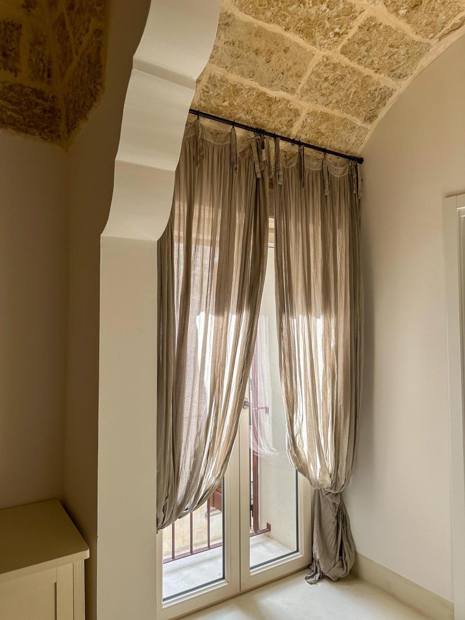 Palazzo Alma Luxury Rooms Казарано Экстерьер фото